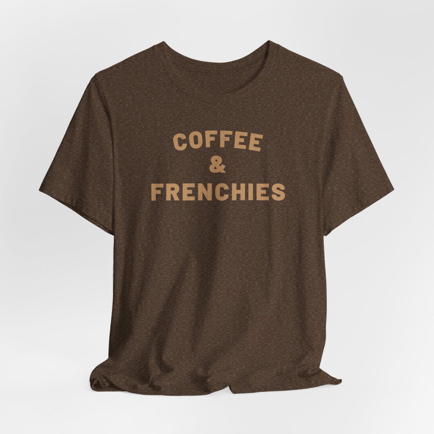 Brown t-shirt with slogan Coffee & Frenchies